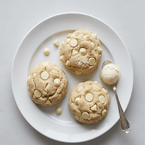 White Choc Chip Cookie Dough 